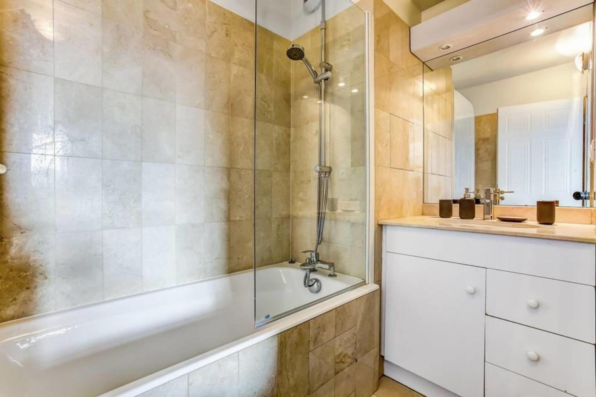 Appartement Des Toits - Welkeys ปารีส ภายนอก รูปภาพ